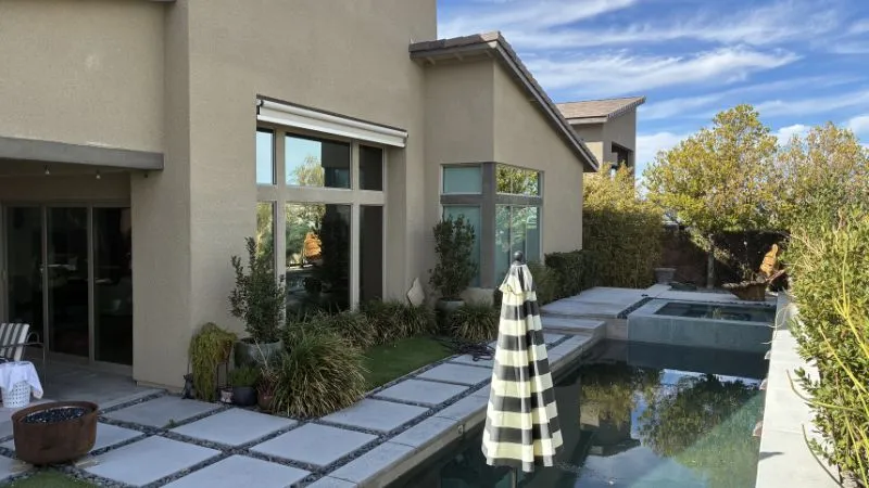 Economy motorized shade — La Costa Shade value line